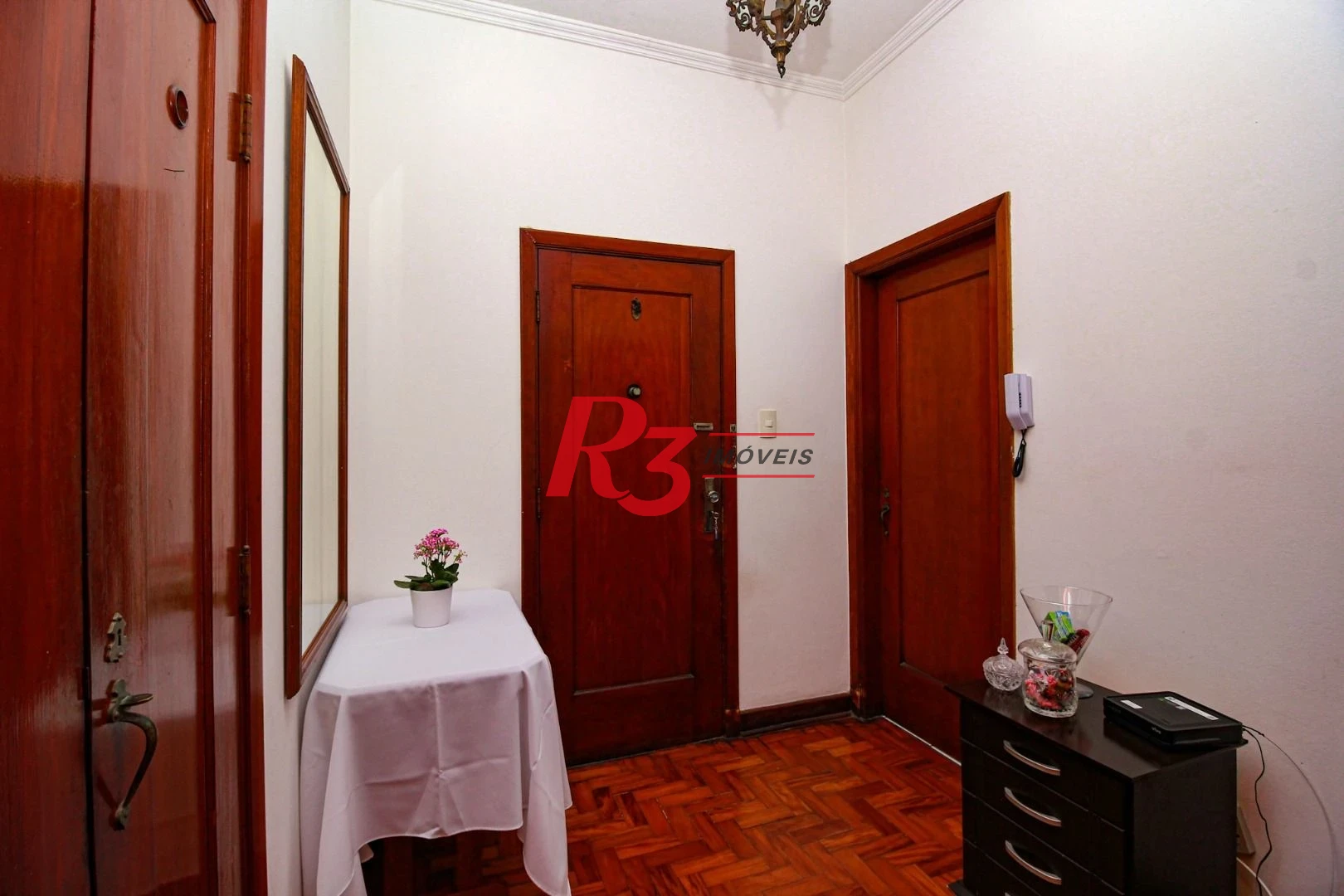 Apartamento com 2 dormitórios à venda, 105 m² - Centro - São Vicente/SP