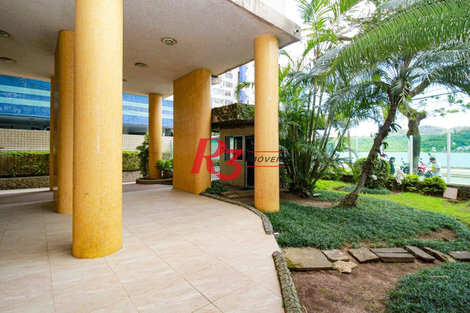 Apartamento com 2 dormitórios à venda, 105 m² - Centro - São Vicente/SP