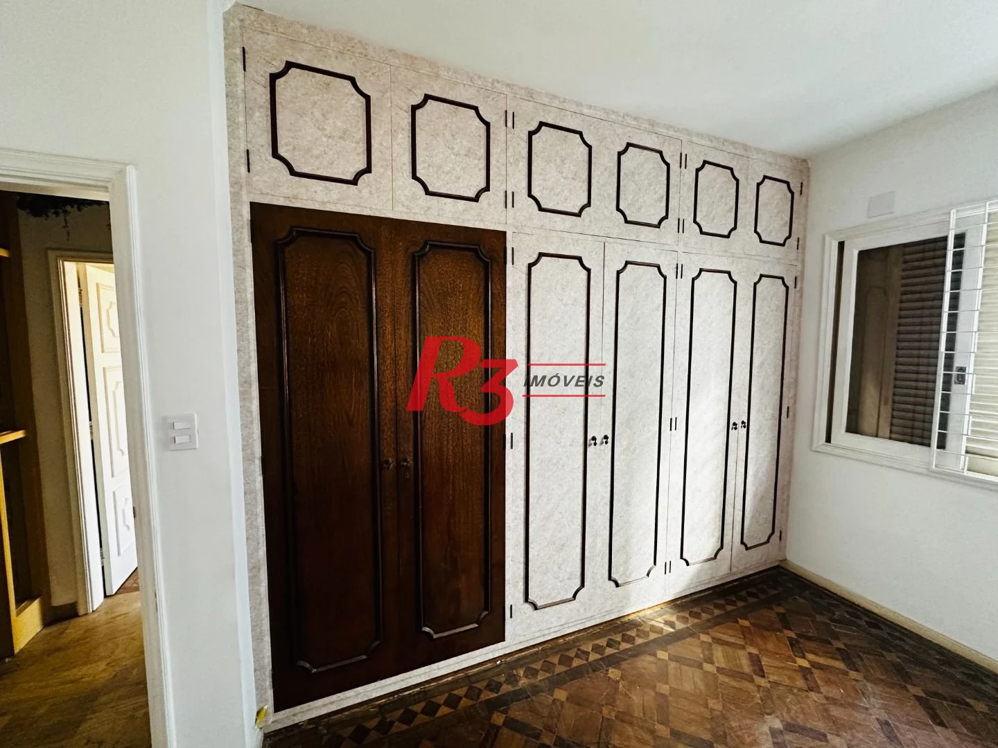 Casa para alugar, 200 m² por R$ 15.670,00/mês - Gonzaga - Santos/SP