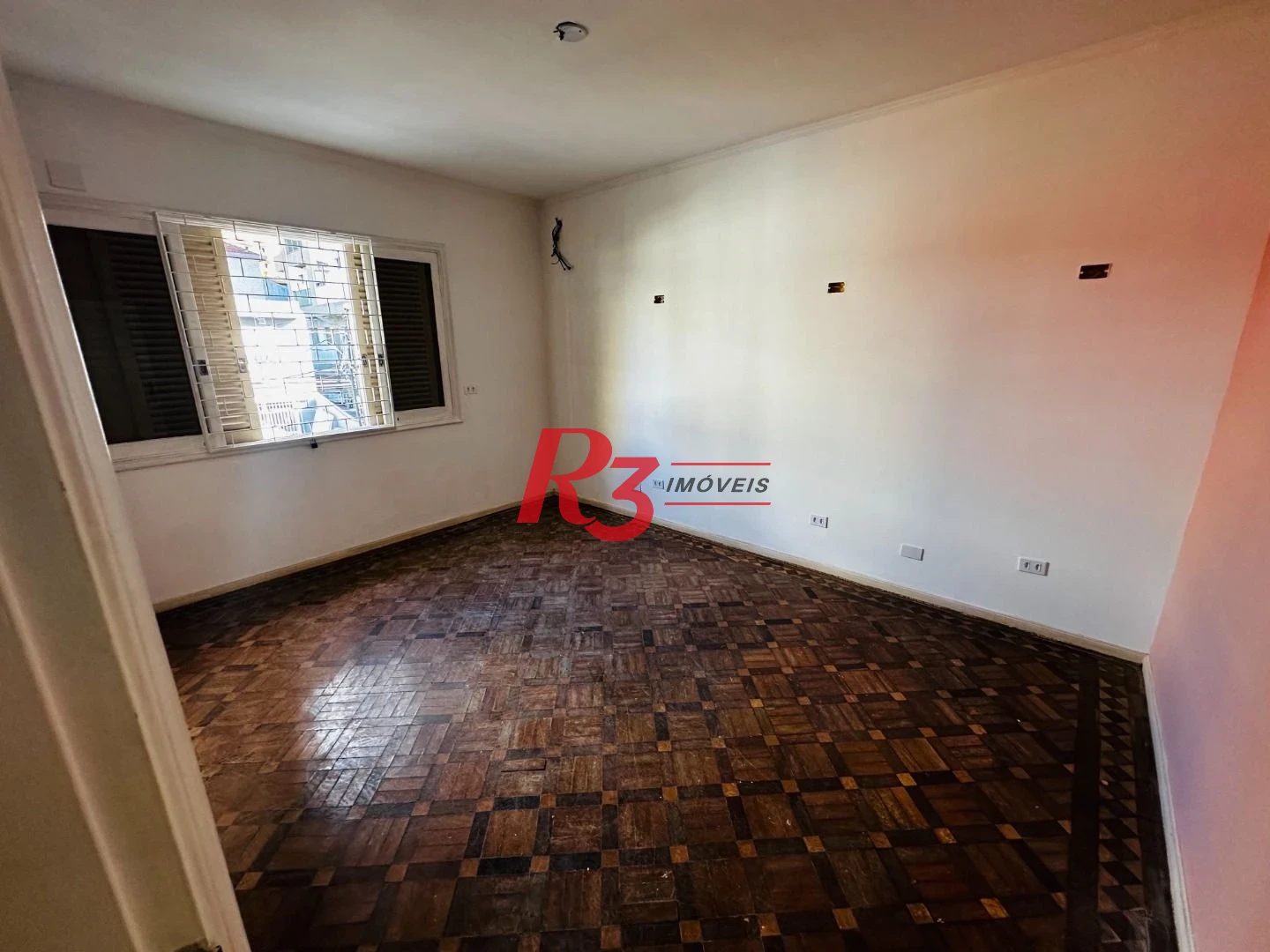 Casa para alugar, 200 m² por R$ 15.670,00/mês - Gonzaga - Santos/SP