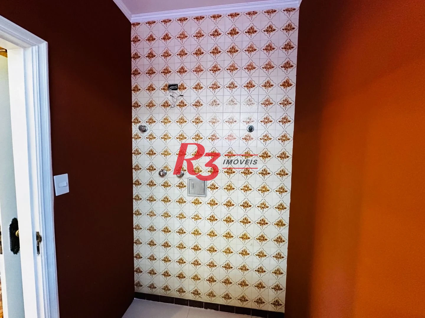Casa para alugar, 200 m² por R$ 15.670,00/mês - Gonzaga - Santos/SP