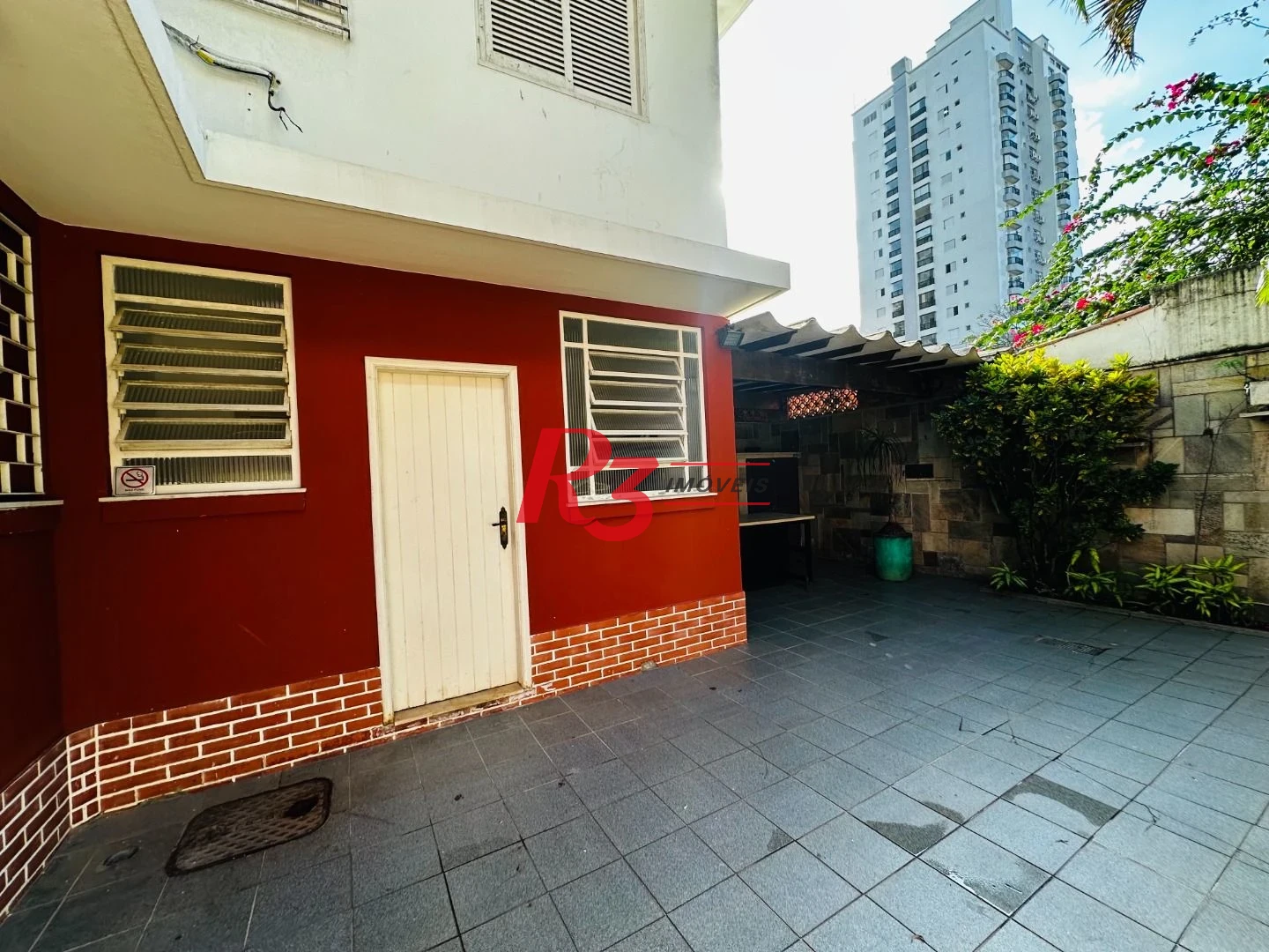 Casa para alugar, 200 m² por R$ 15.670,00/mês - Gonzaga - Santos/SP