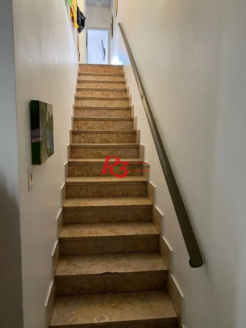 Casa com 4 dormitórios à venda, 250 m² - José Menino - Santos/SP