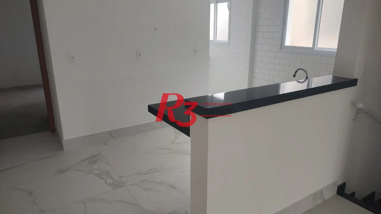 Casa Sobreposta Duplex Alta
