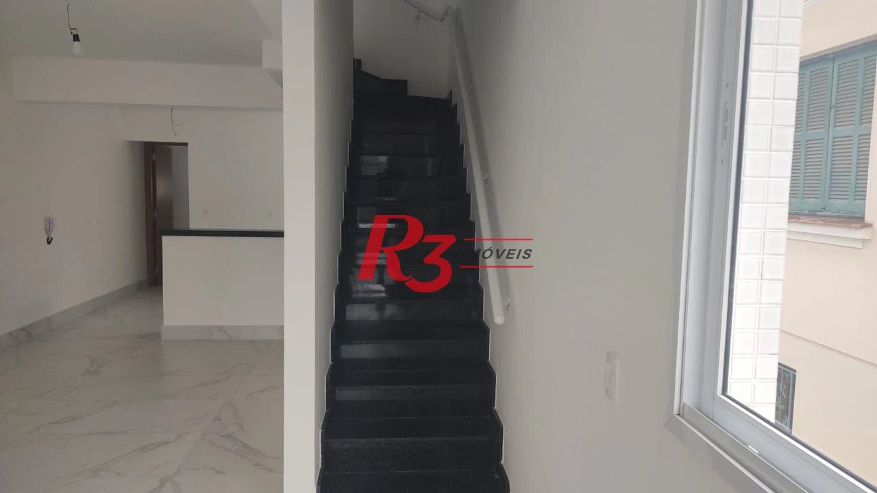 Casa Sobreposta Duplex Alta