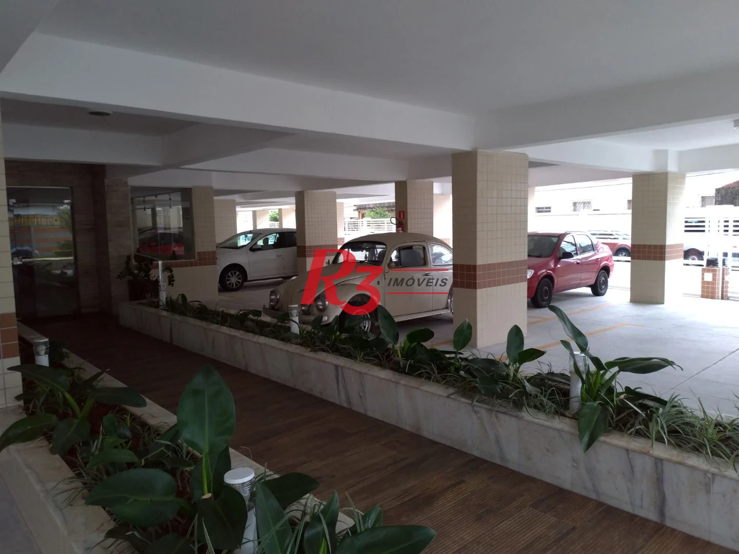 Apartamento com 2 dormitórios à venda, 85 m² por R$ 460.000,00 - Marapé - Santos/SP