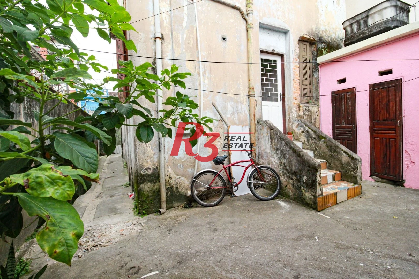 Casa à venda, 228 m² - Vila Nova - Santos/SP