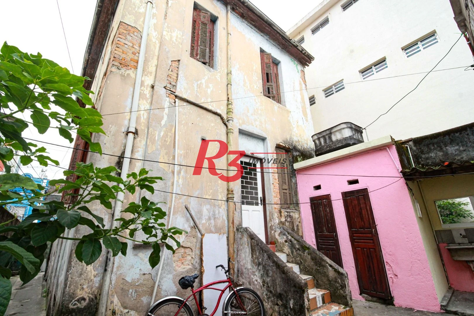 Casa à venda, 228 m² - Vila Nova - Santos/SP
