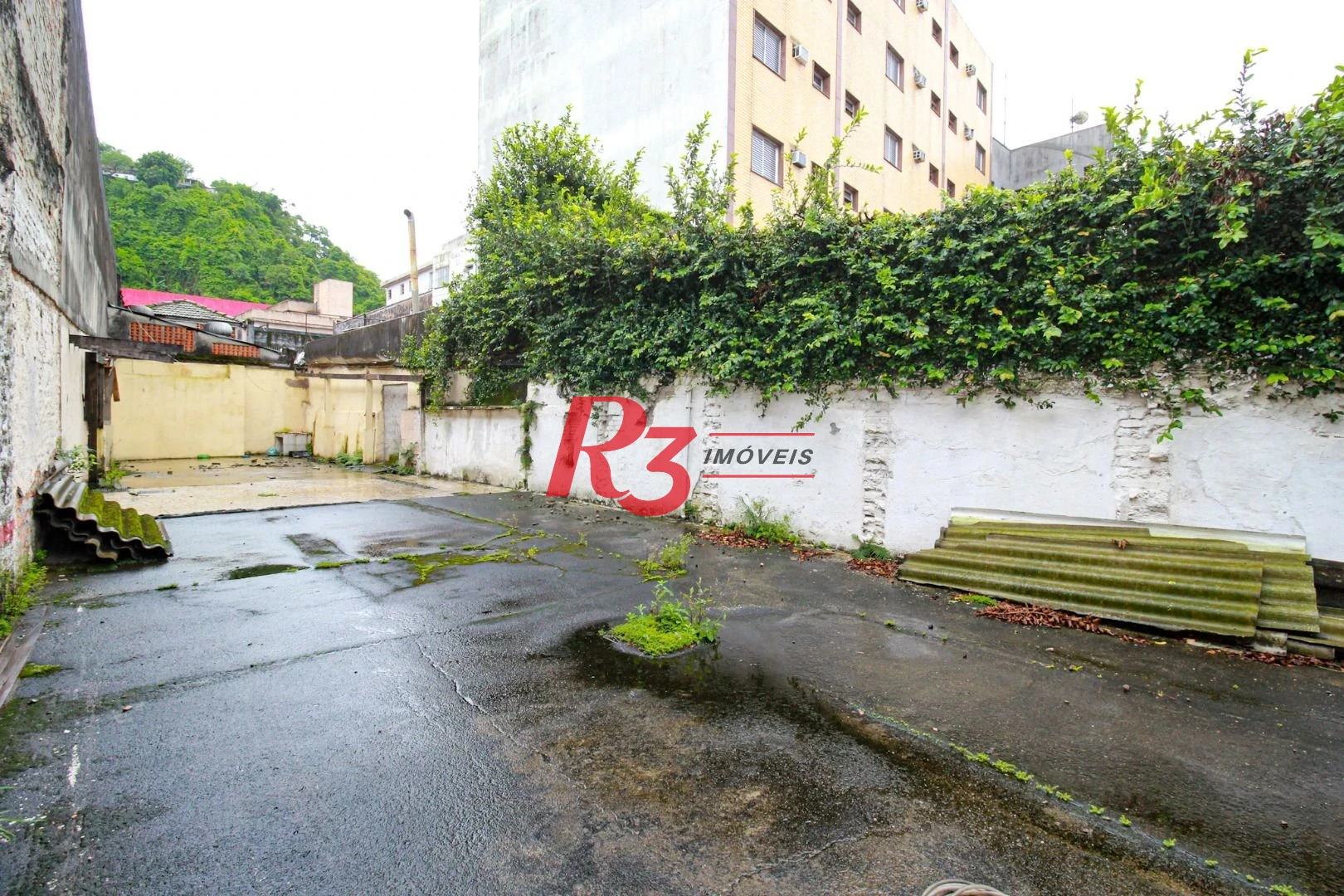 Terreno para alugar, 339 m² por R$ 10.000,00/mês - Centro - Santos/SP