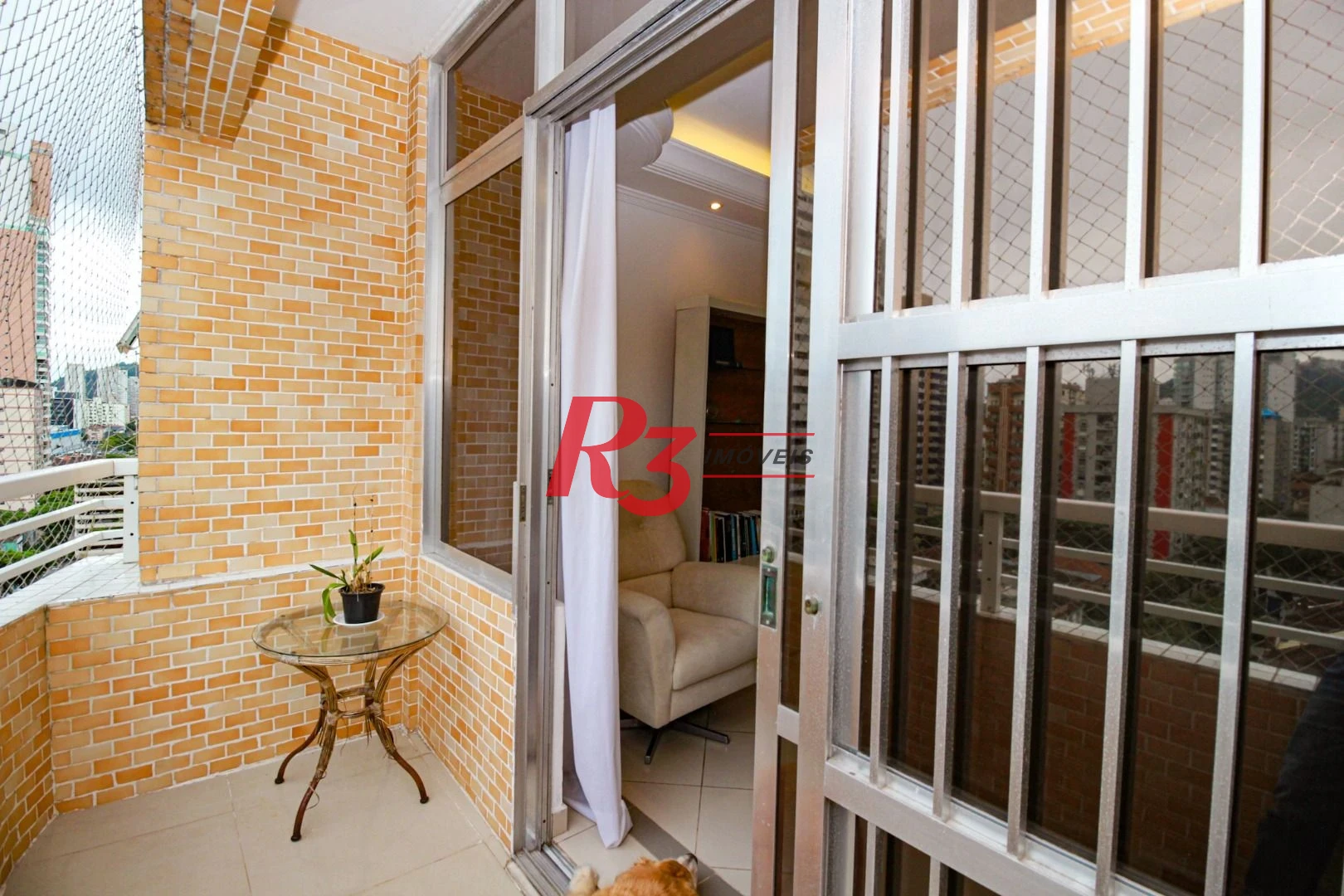 Cobertura com 3 dormitórios à venda, 271 m² por R$ 1.700.000,00 - Gonzaga - Santos/SP