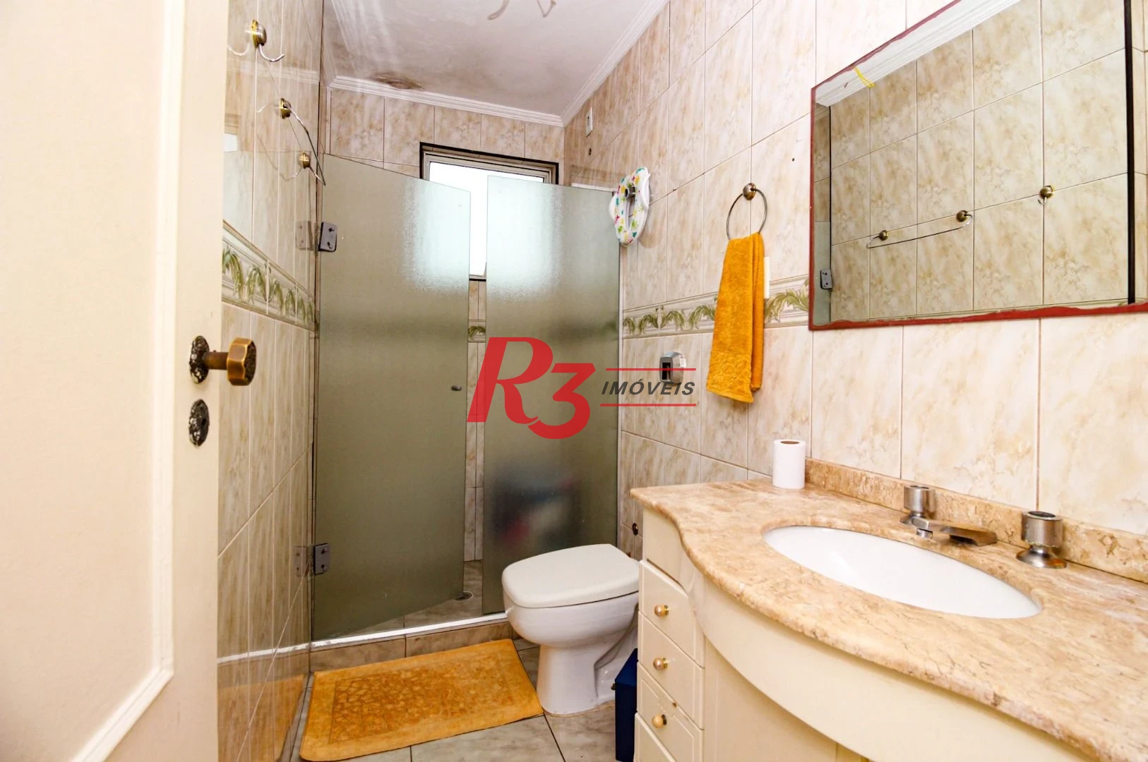 Cobertura com 3 dormitórios à venda, 271 m² por R$ 1.700.000,00 - Gonzaga - Santos/SP