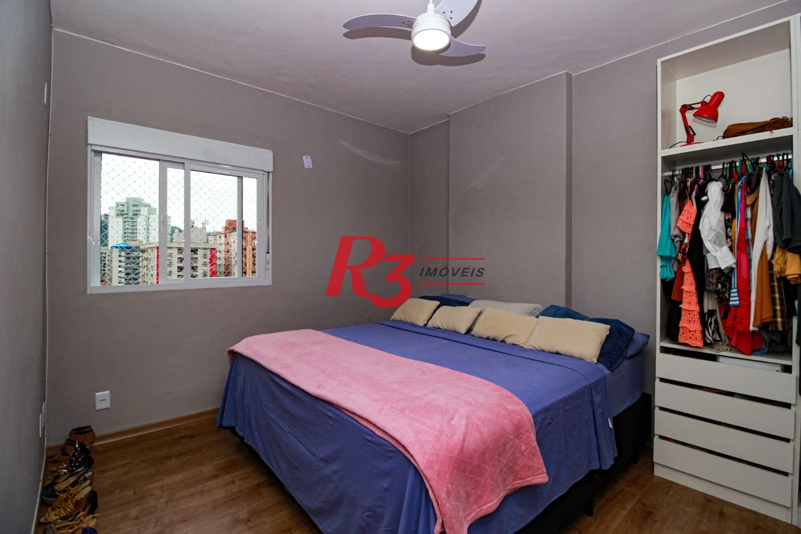 Cobertura com 3 dormitórios à venda, 271 m² por R$ 1.700.000,00 - Gonzaga - Santos/SP