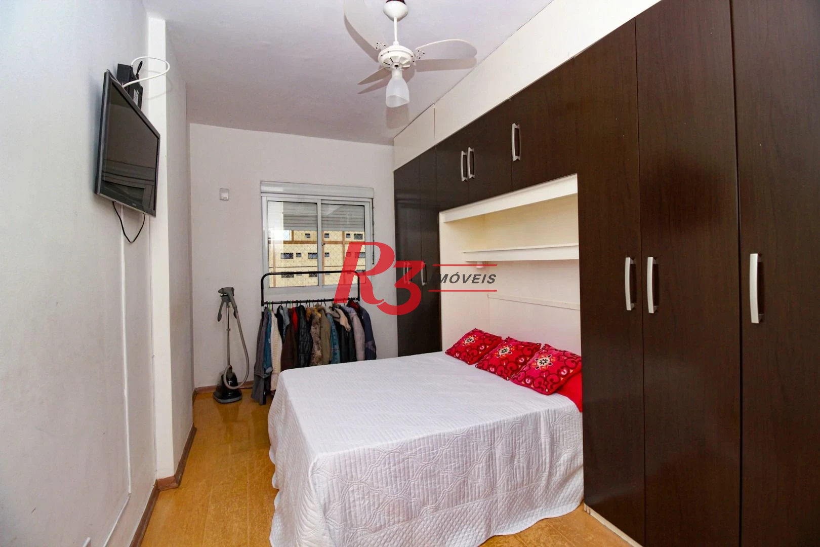 Cobertura com 3 dormitórios à venda, 271 m² por R$ 1.700.000,00 - Gonzaga - Santos/SP