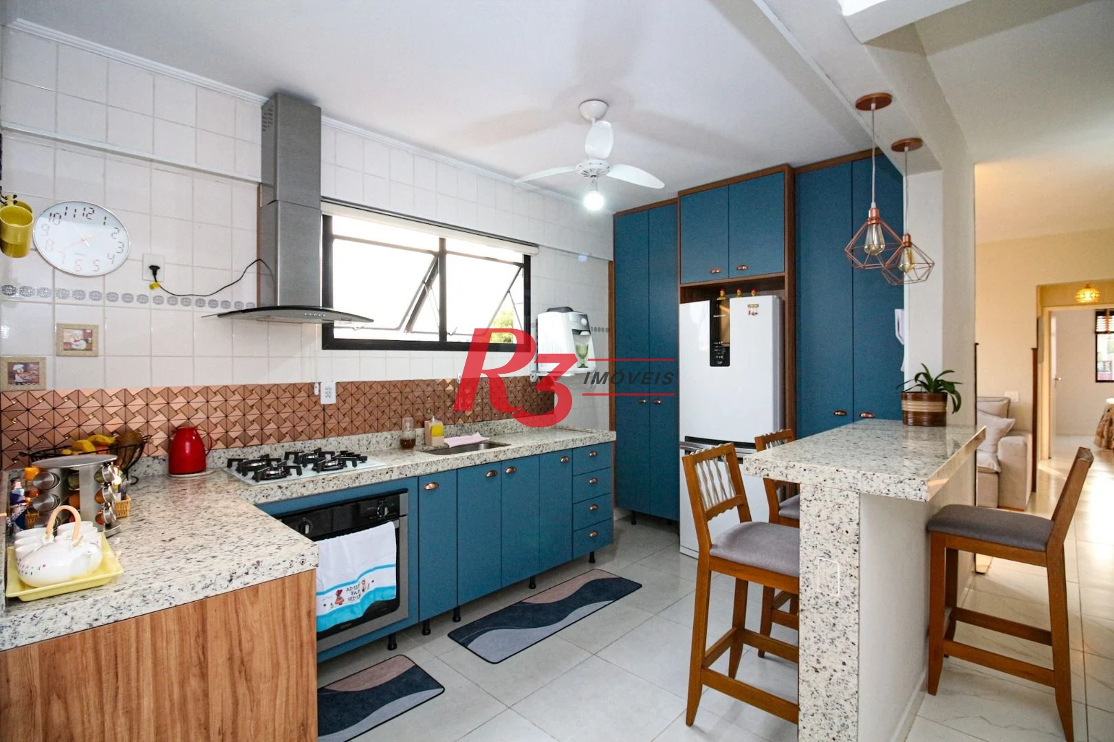 Apartamento com 2 dormitórios c Garagem demarcada , 77 m² por R$ 520.000