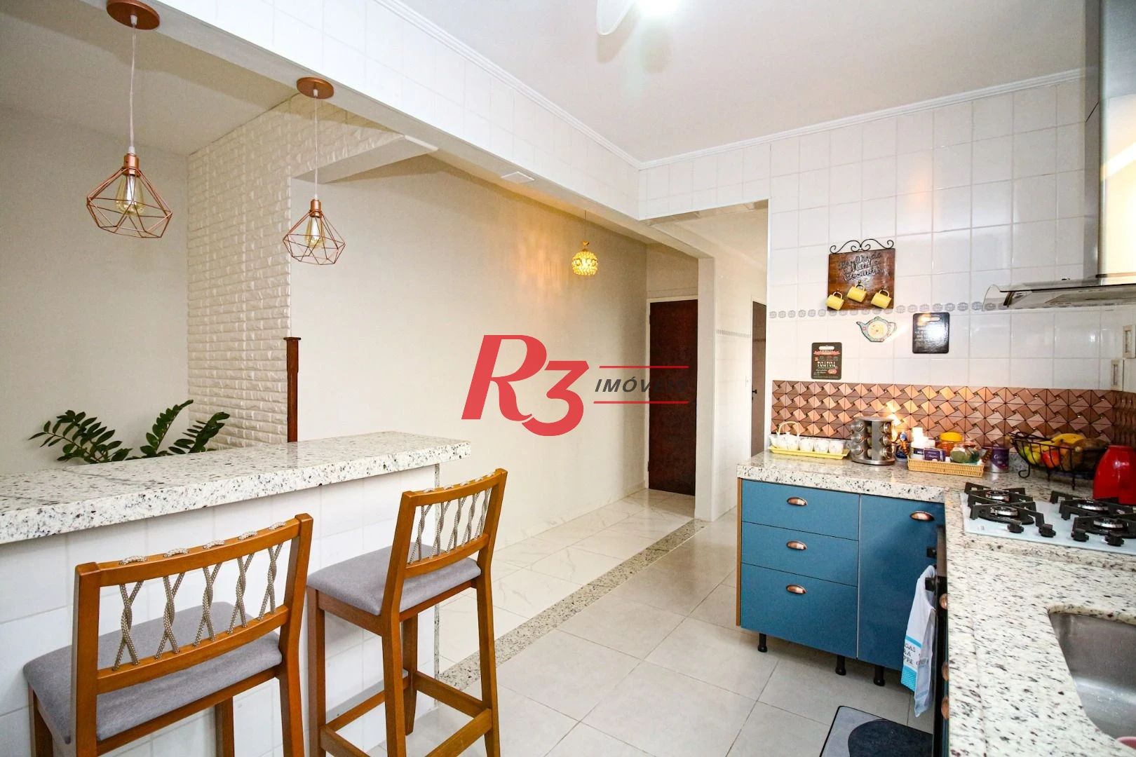 Apartamento com 2 dormitórios c Garagem demarcada , 77 m² por R$ 520.000