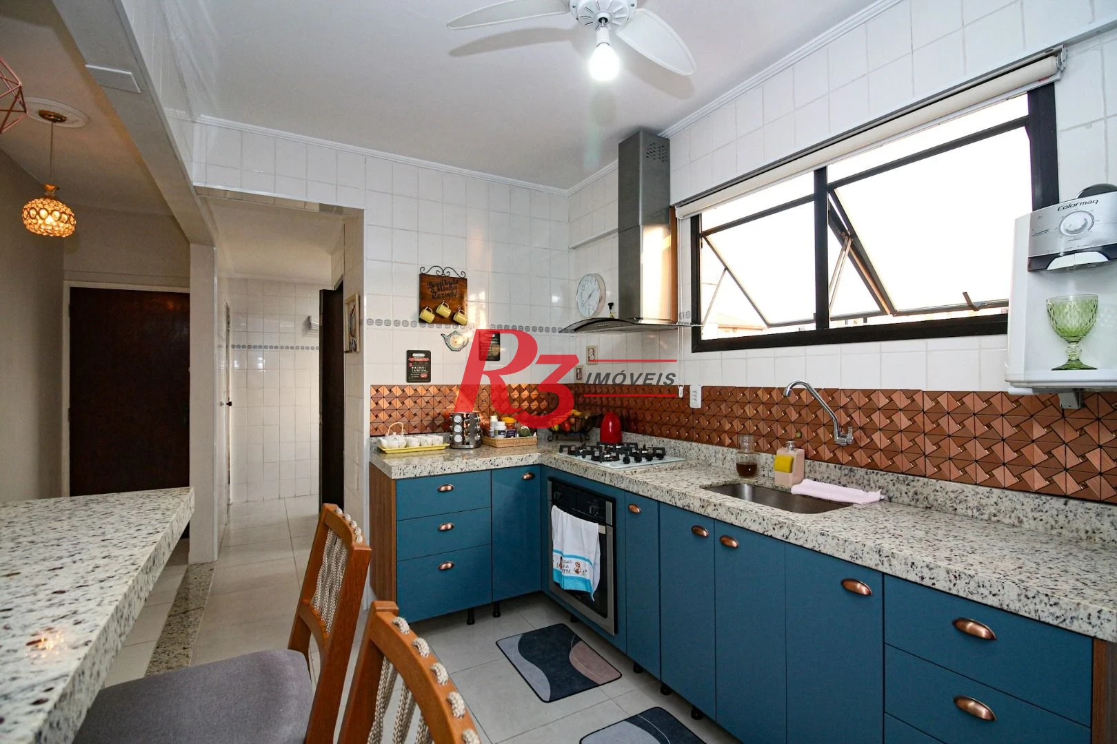 Apartamento com 2 dormitórios c Garagem demarcada , 77 m² por R$ 520.000