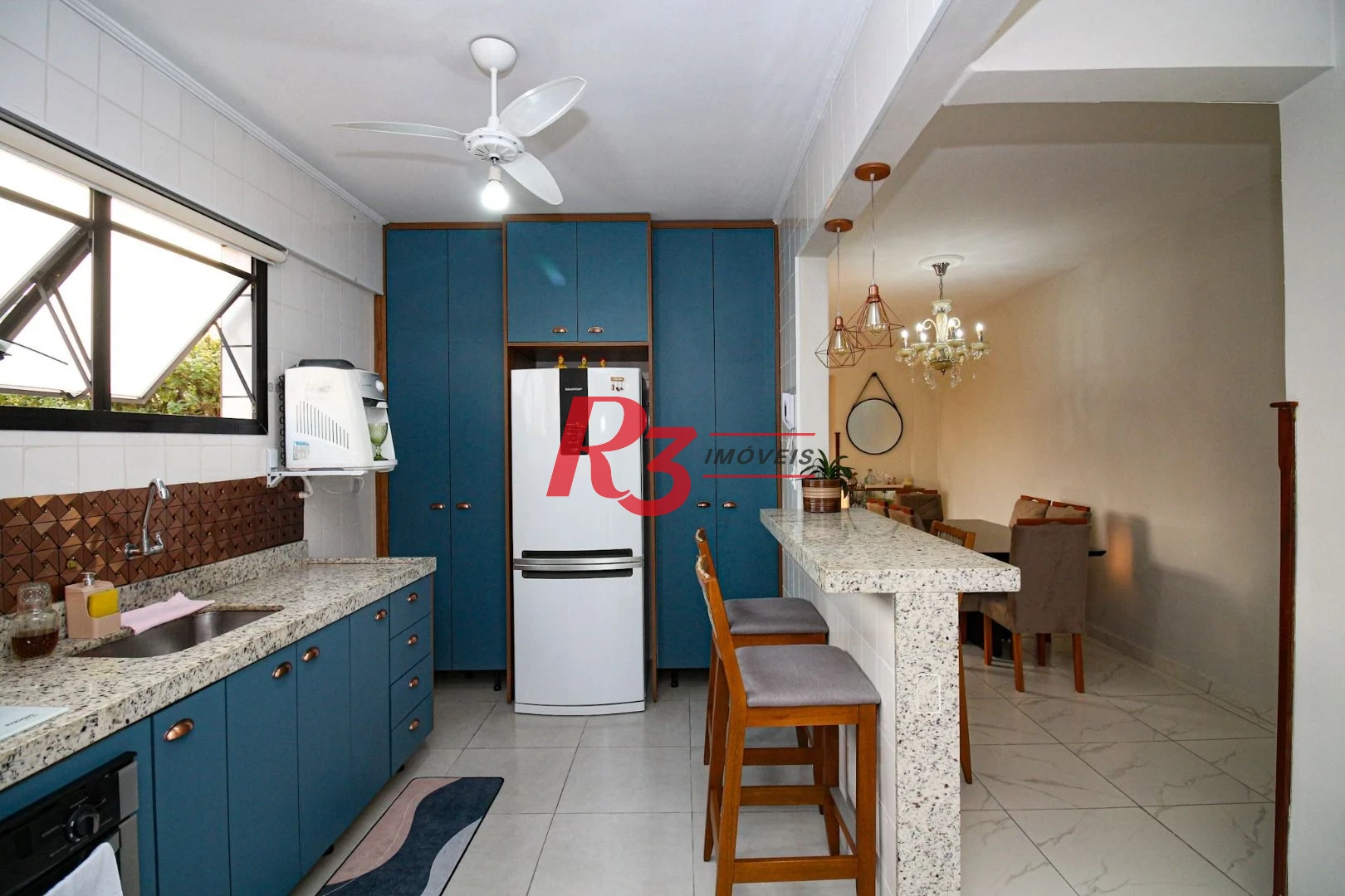 Apartamento com 2 dormitórios c Garagem demarcada , 77 m² por R$ 520.000