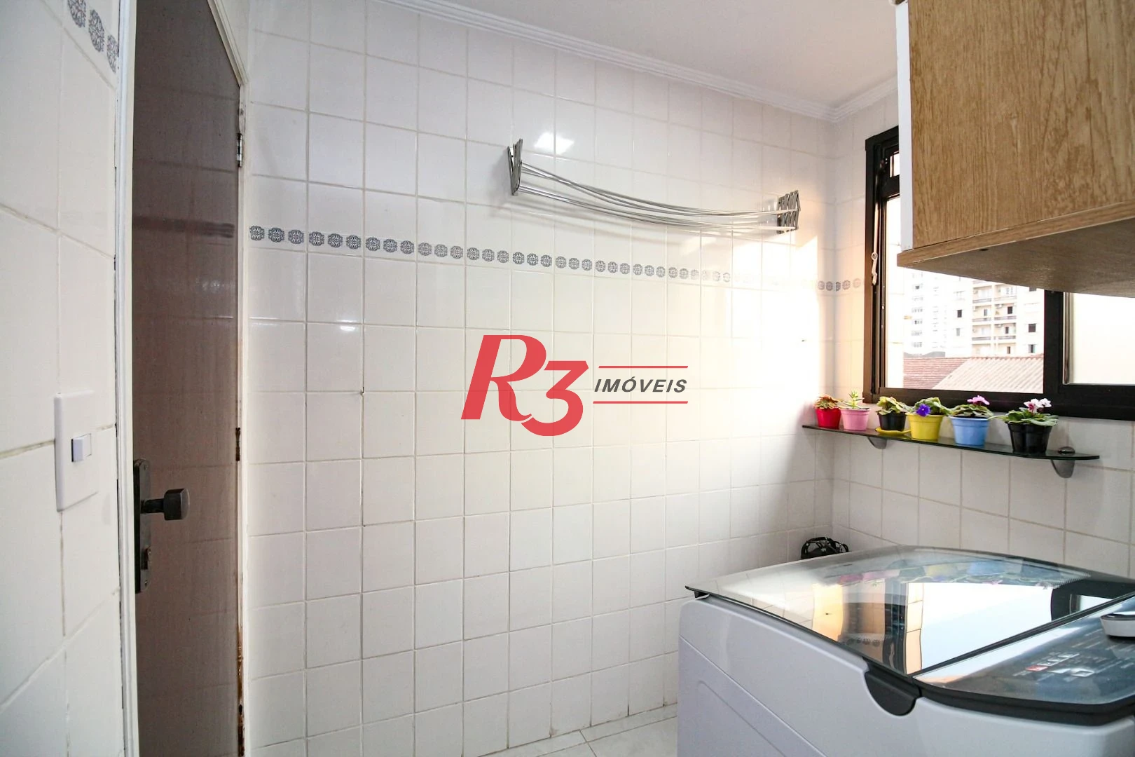 Apartamento com 2 dormitórios c Garagem demarcada , 77 m² por R$ 520.000