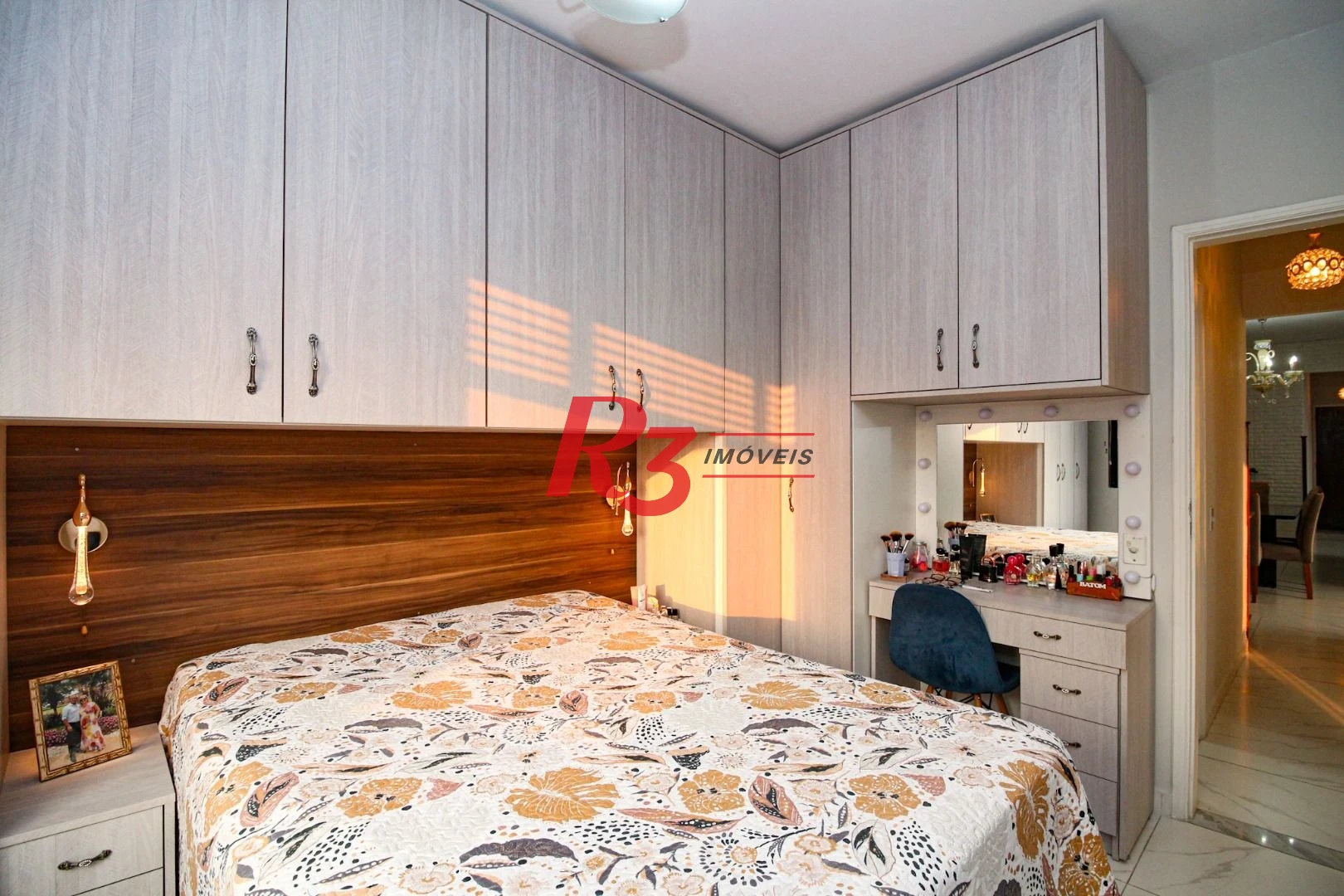 Apartamento com 2 dormitórios c Garagem demarcada , 77 m² por R$ 520.000