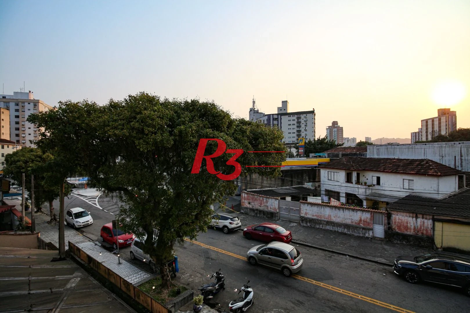 Apartamento com 2 dormitórios c Garagem demarcada , 77 m² por R$ 520.000