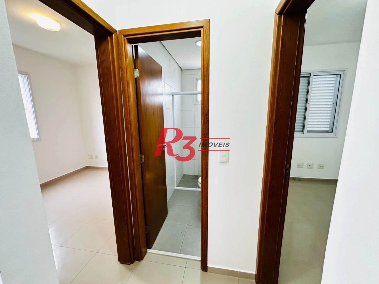 Apartamento para alugar, 58 m² por R$ 4.900,00/mês - Pompéia - Santos/SP