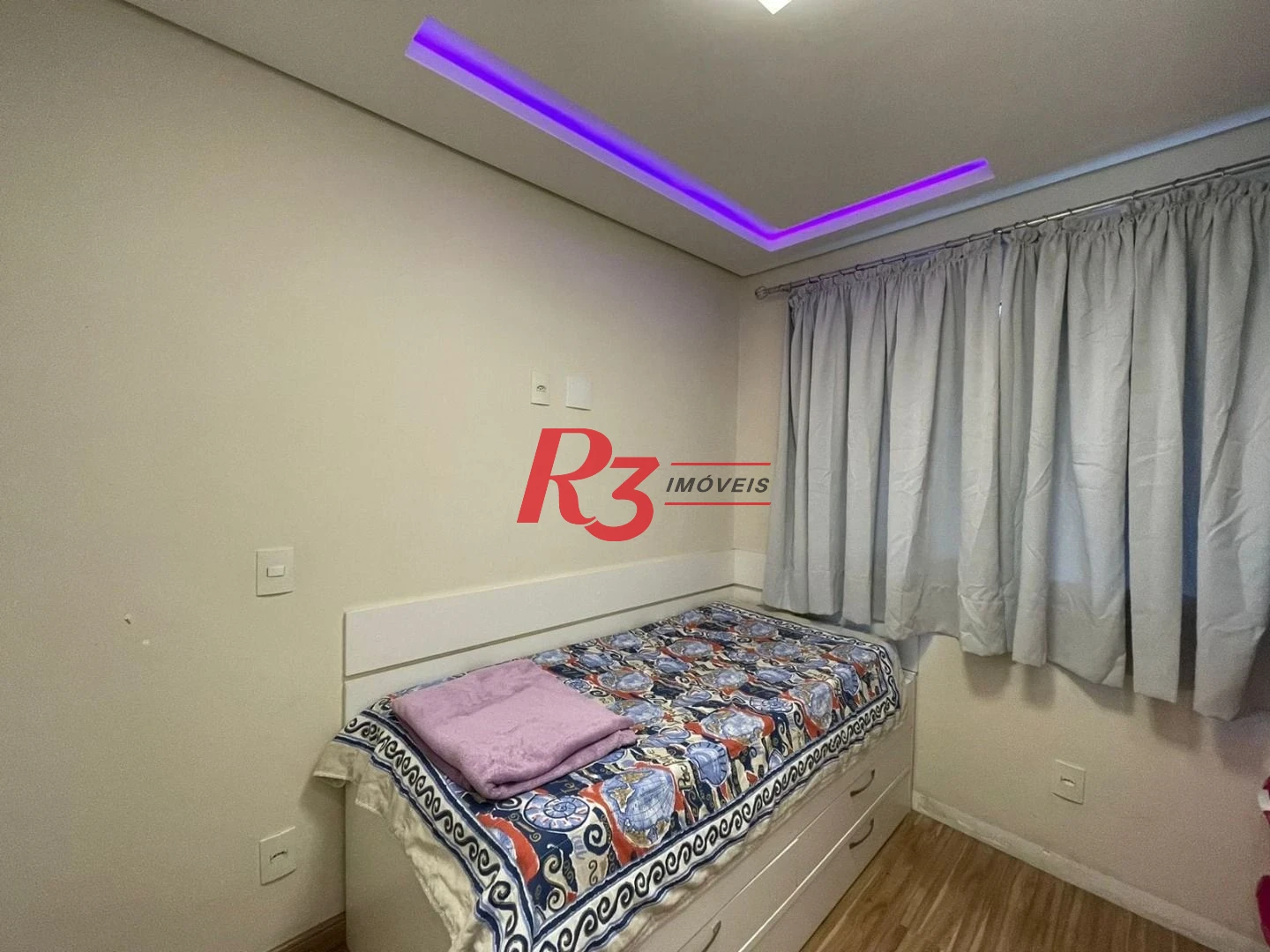Apartamento à venda, 98 m² por R$ 830.000,00 - Jardim Las Palmas - Guarujá/SP