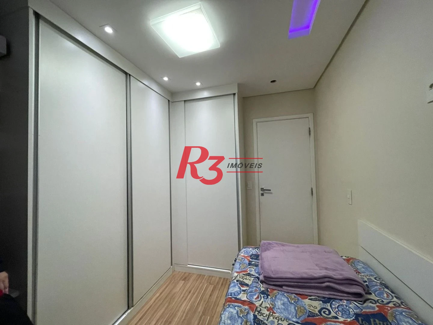 Apartamento à venda, 98 m² por R$ 830.000,00 - Jardim Las Palmas - Guarujá/SP