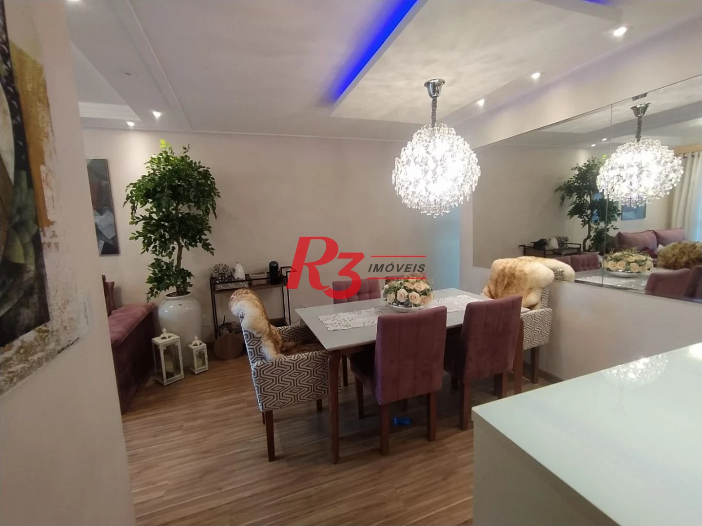 Apartamento à venda, 98 m² por R$ 830.000,00 - Jardim Las Palmas - Guarujá/SP