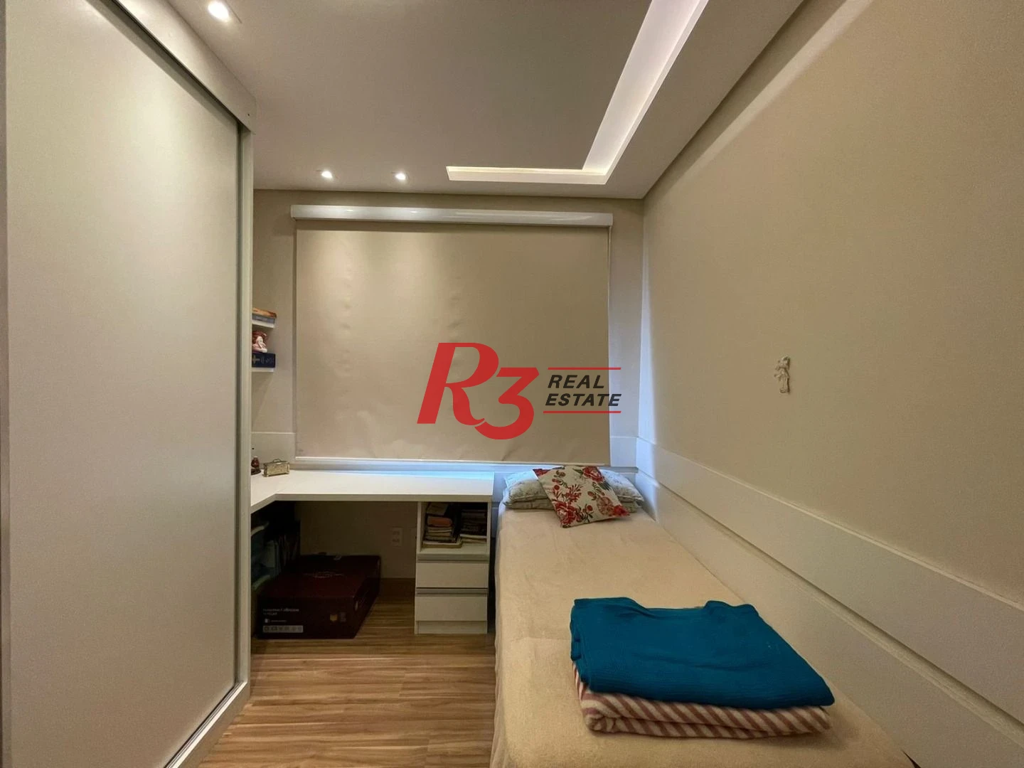 Apartamento com 3 dormitórios à venda, 98 m² por R$ 760.000,00 - Jardim Las Palmas - Guarujá/SP