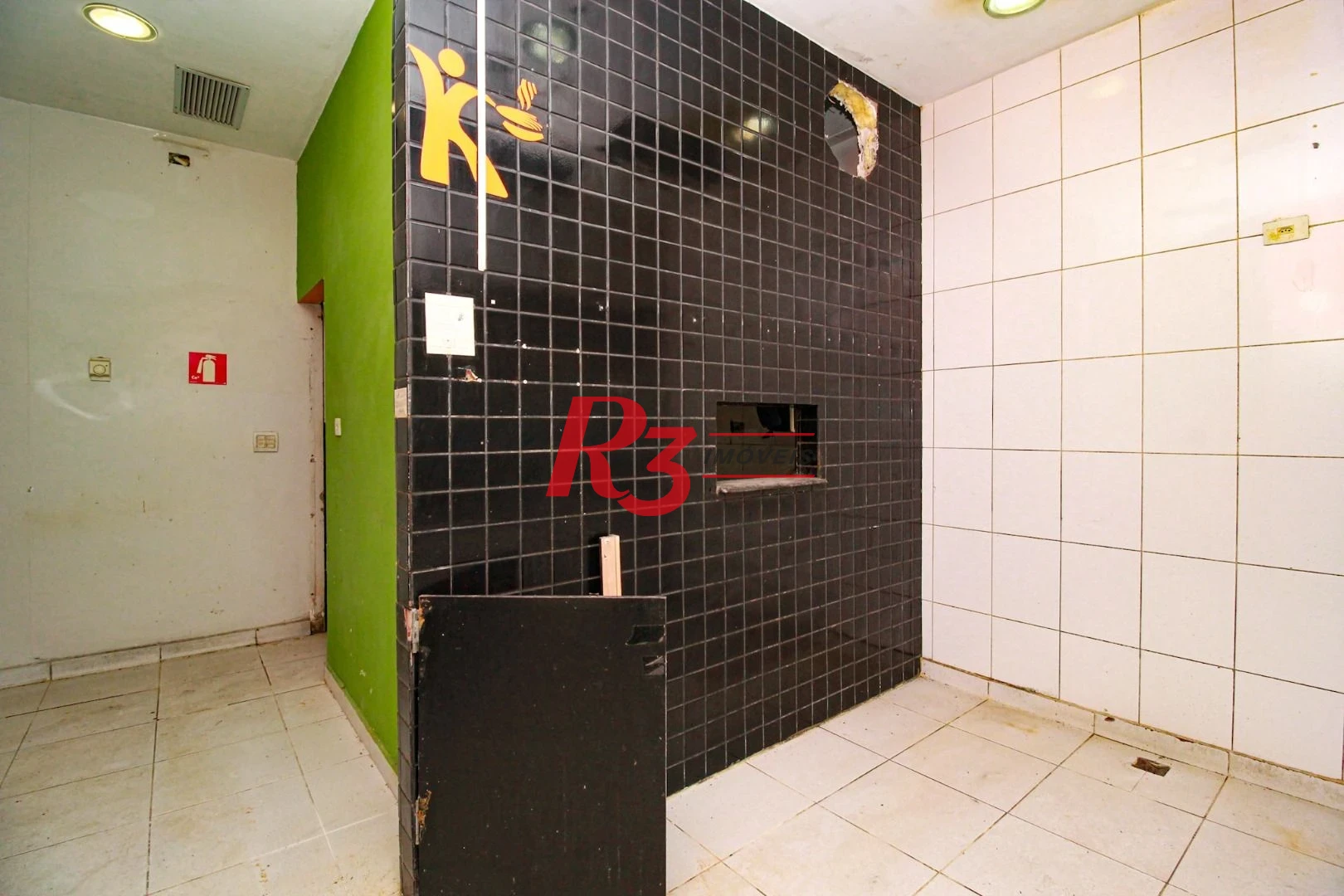 Loja para alugar, 60 m² - Gonzaga - Santos/SP