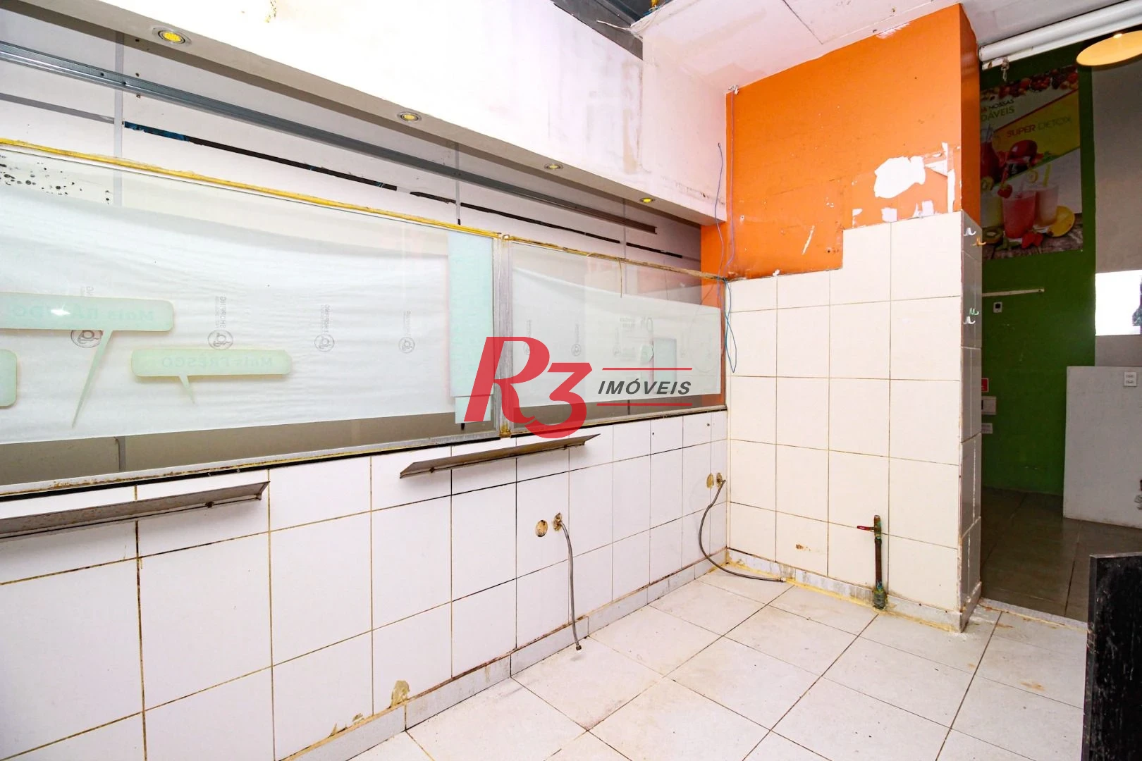 Loja para alugar, 60 m² - Gonzaga - Santos/SP