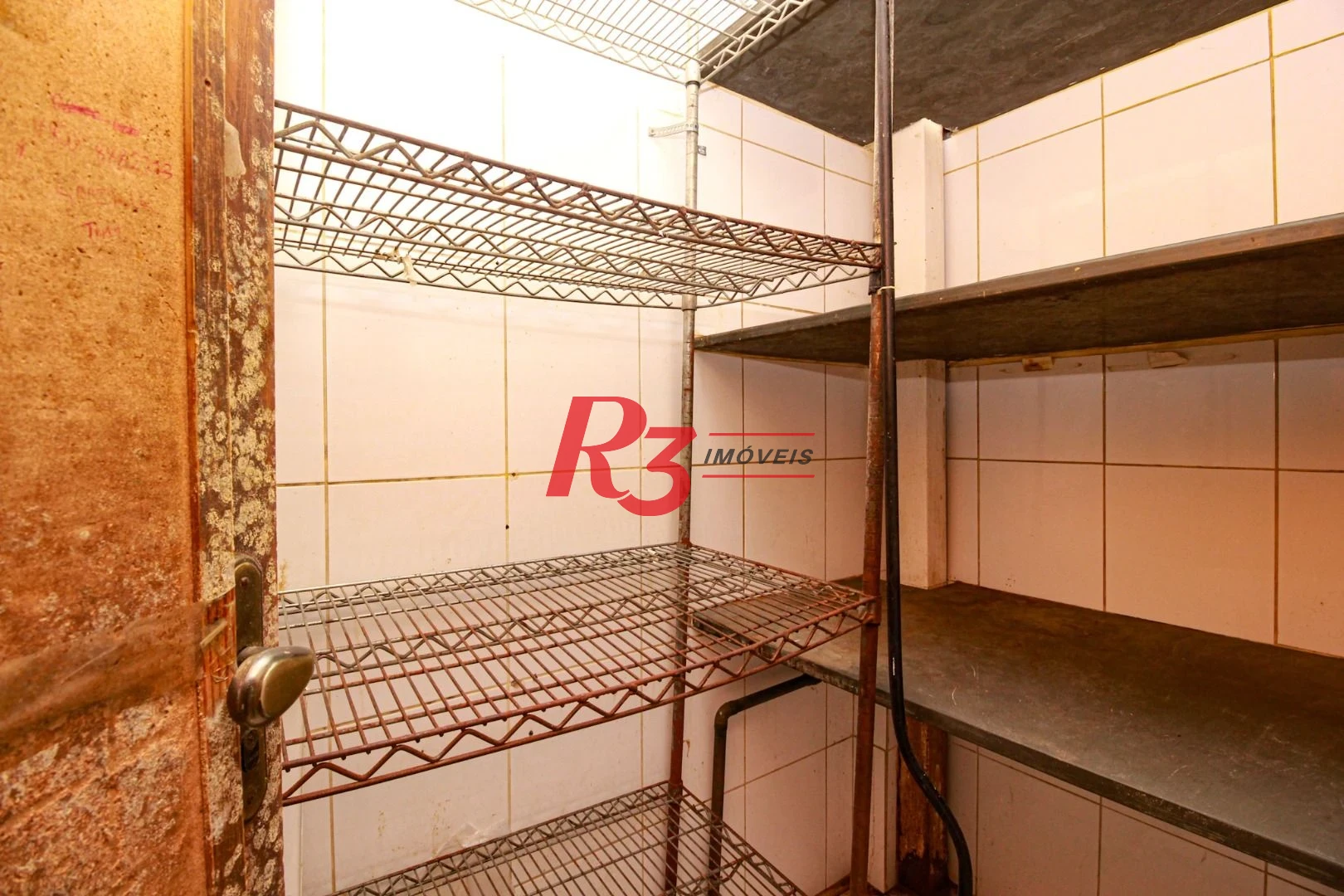 Loja para alugar, 60 m² - Gonzaga - Santos/SP