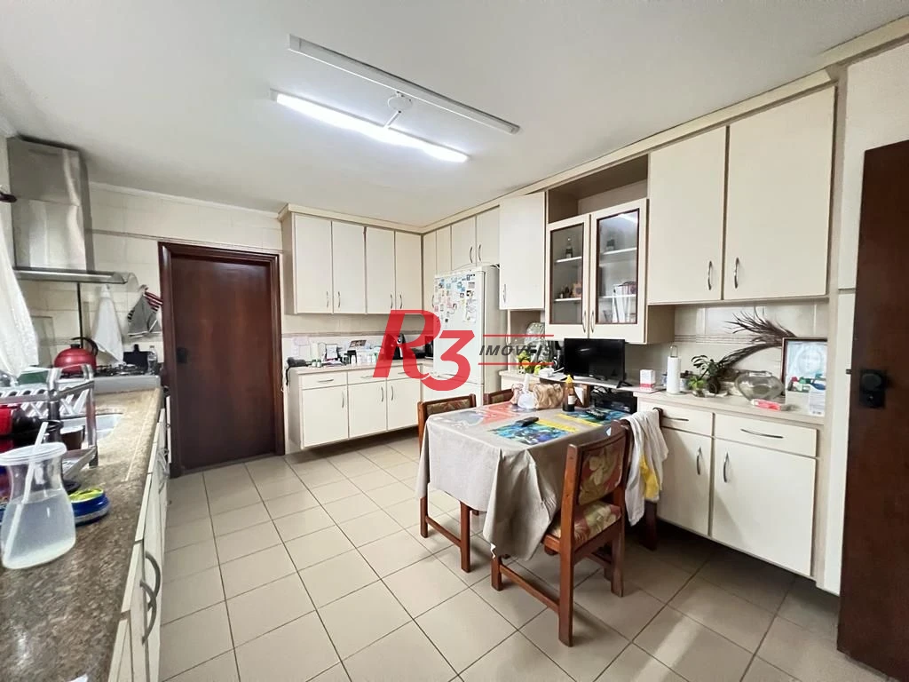Apartamento com 4 dormitórios à venda, 340 m² por R$ 1.272.000,00 - Boqueirão - Santos/SP