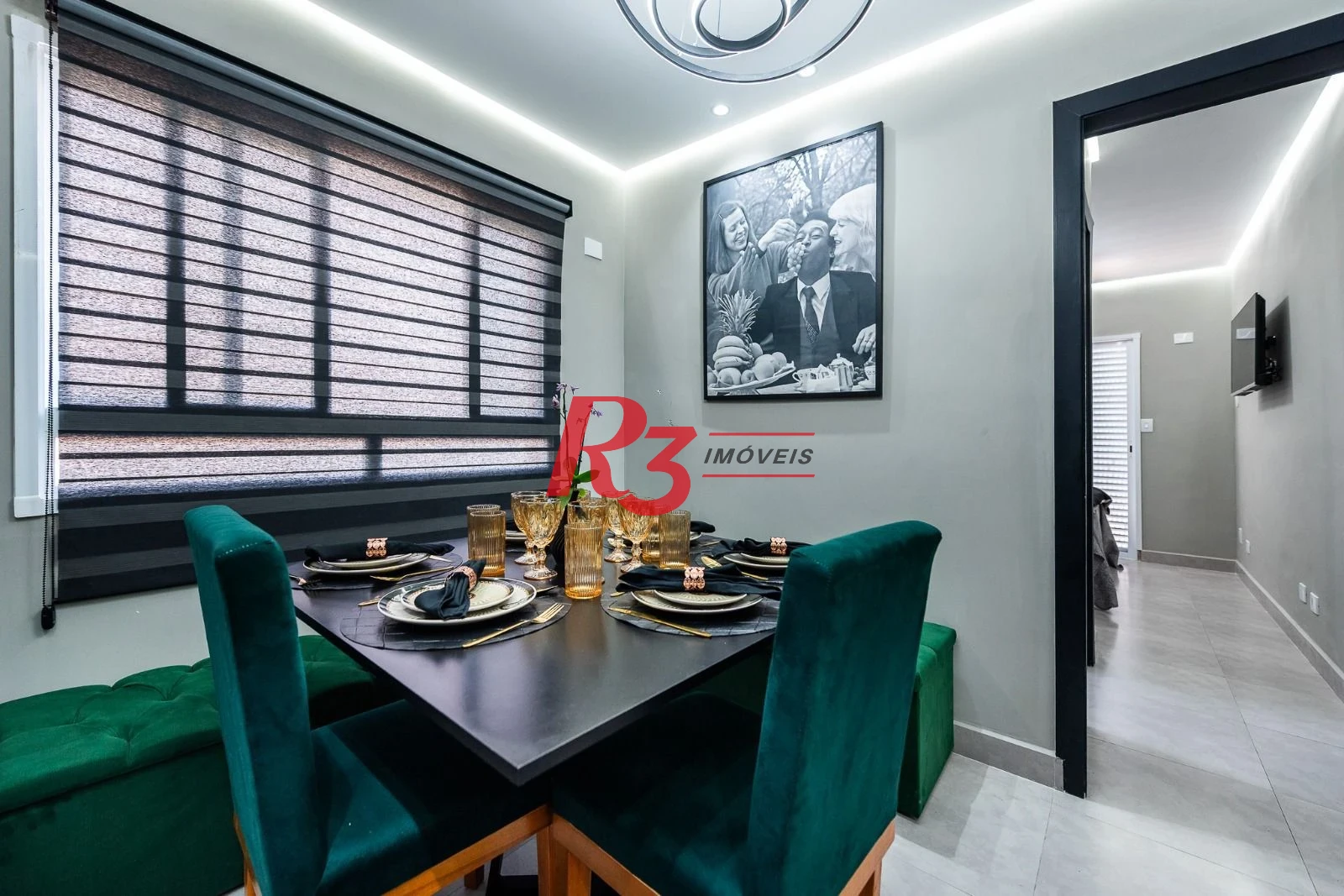 Apartamento com 2 dormitórios à venda, 70 m² por R$ 650.000,00 - Vila Belmiro - Santos/SP