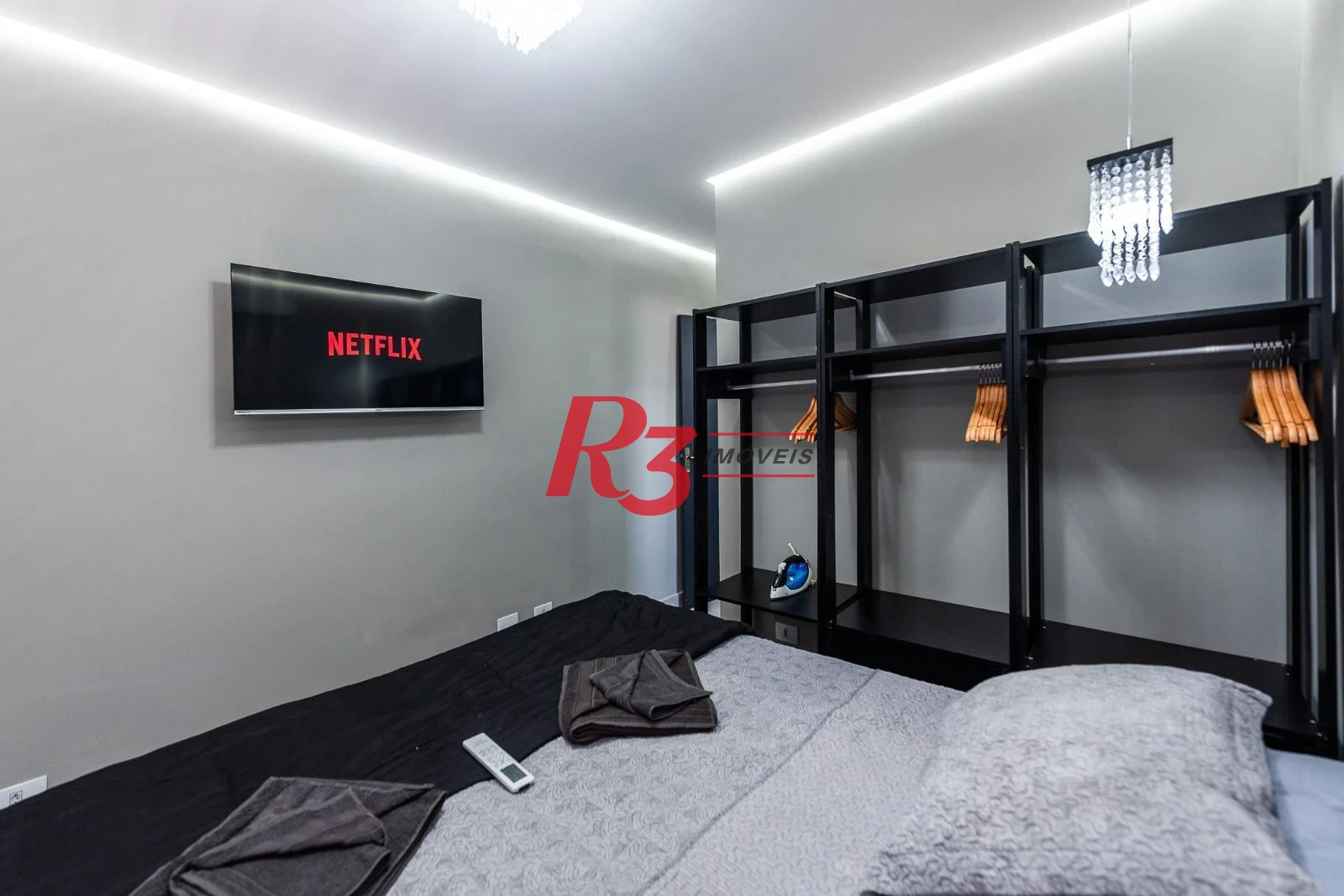 Apartamento com 2 dormitórios à venda, 70 m² por R$ 650.000,00 - Vila Belmiro - Santos/SP
