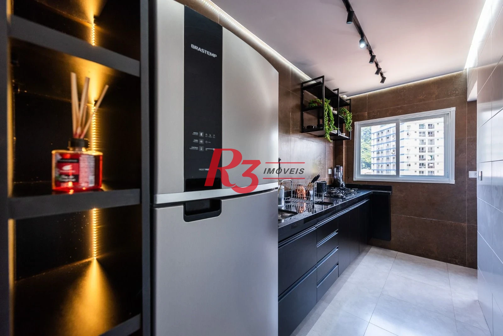 Apartamento com 2 dormitórios à venda, 70 m² por R$ 650.000,00 - Vila Belmiro - Santos/SP