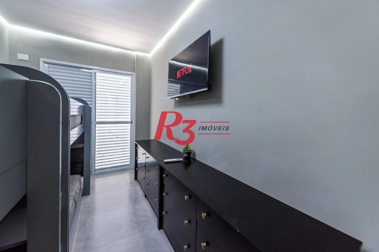 Apartamento com 2 dormitórios à venda, 70 m² por R$ 650.000,00 - Vila Belmiro - Santos/SP