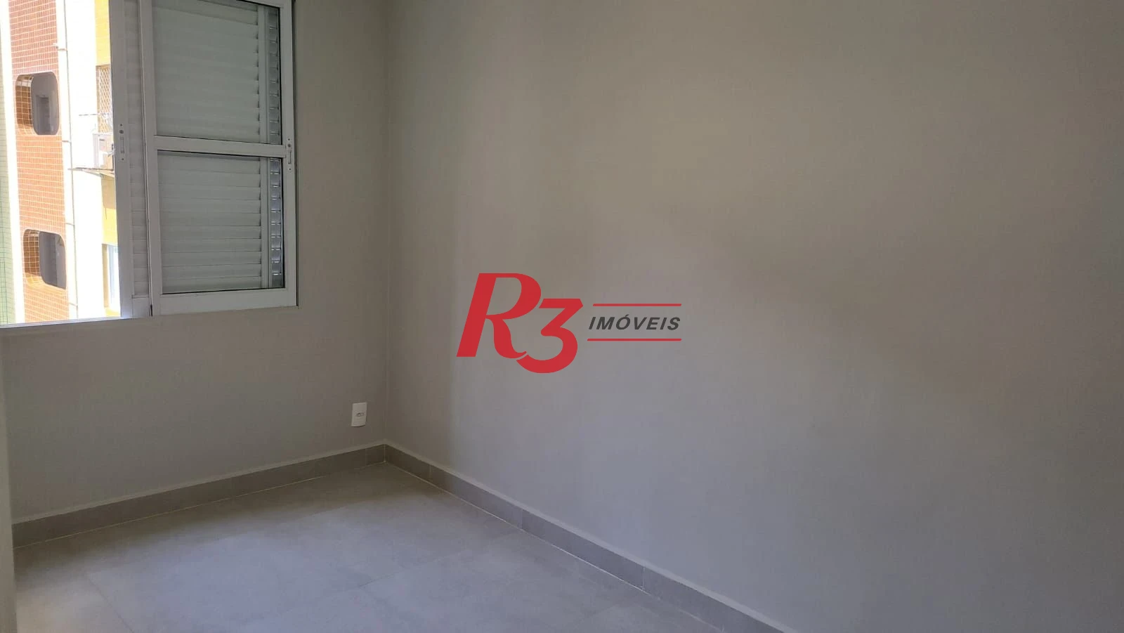 APARTAMENTO PARA LOCAÇÃO NO GONZAGA – SANTOS