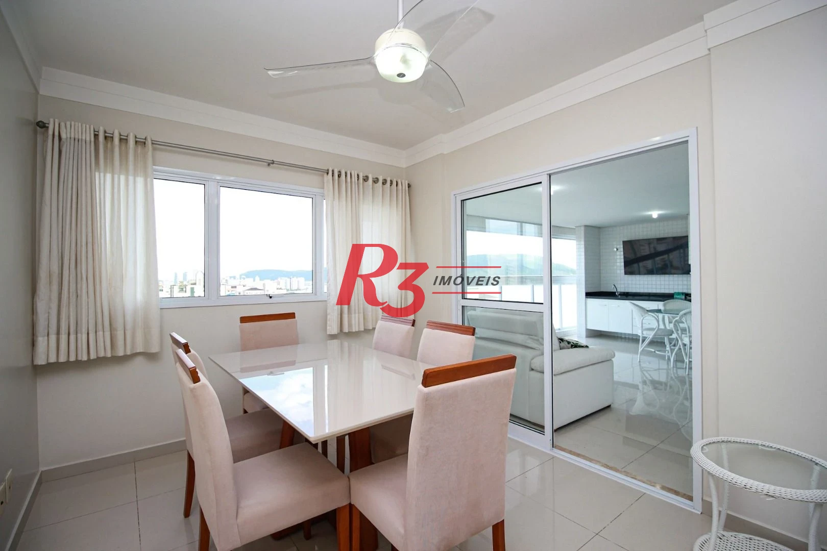 Apartamento com 3 dormitórios para alugar, 134 m² por R$ 11.500,00/mês - Embaré - Santos/SP