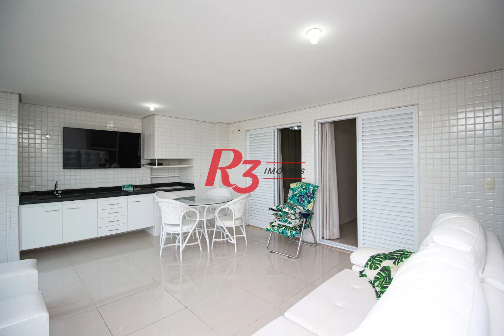 Apartamento com 3 dormitórios para alugar, 134 m² por R$ 11.500,00/mês - Embaré - Santos/SP
