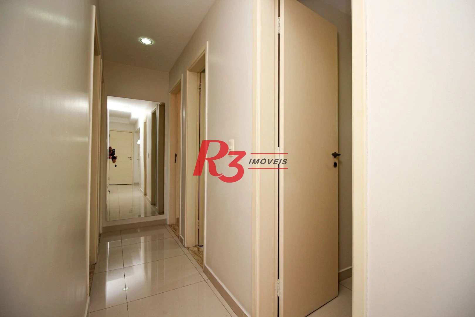 Apartamento com 3 dormitórios para alugar, 134 m² por R$ 11.500,00/mês - Embaré - Santos/SP