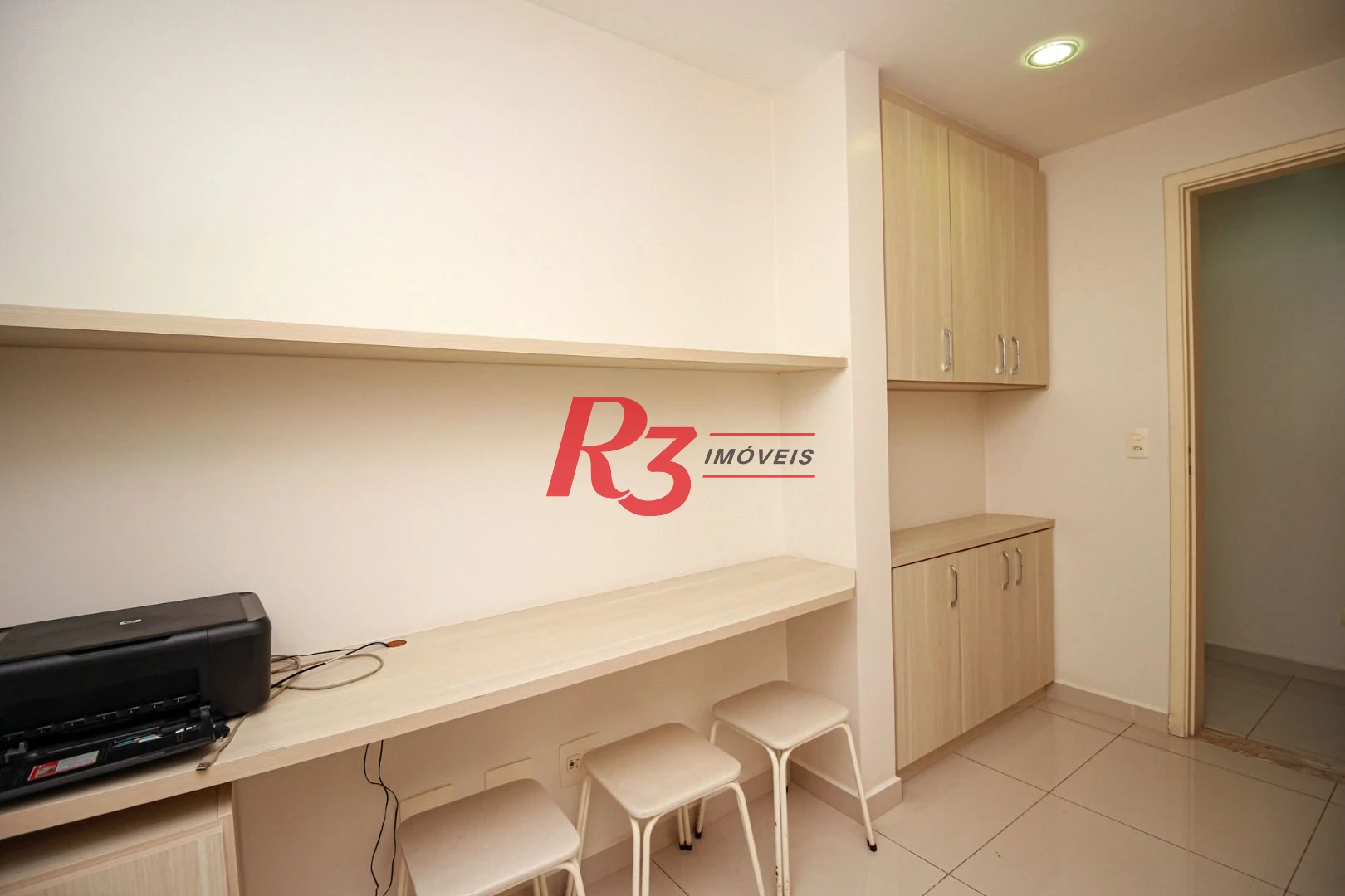 Apartamento com 3 dormitórios para alugar, 134 m² por R$ 11.500,00/mês - Embaré - Santos/SP