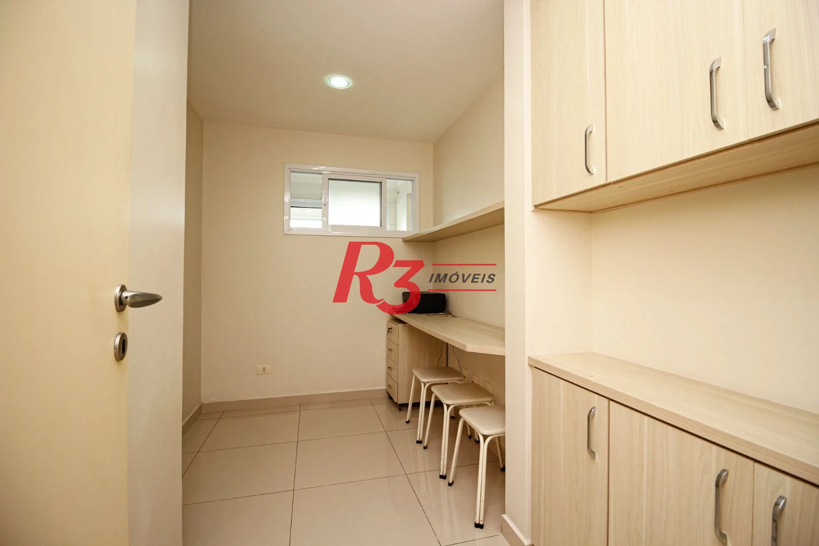 Apartamento com 3 dormitórios para alugar, 134 m² por R$ 11.500,00/mês - Embaré - Santos/SP