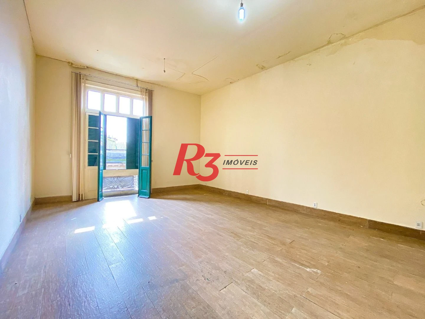 Sala à venda, 43 m² por R$ 250.000,00 - Centro - Santos/SP