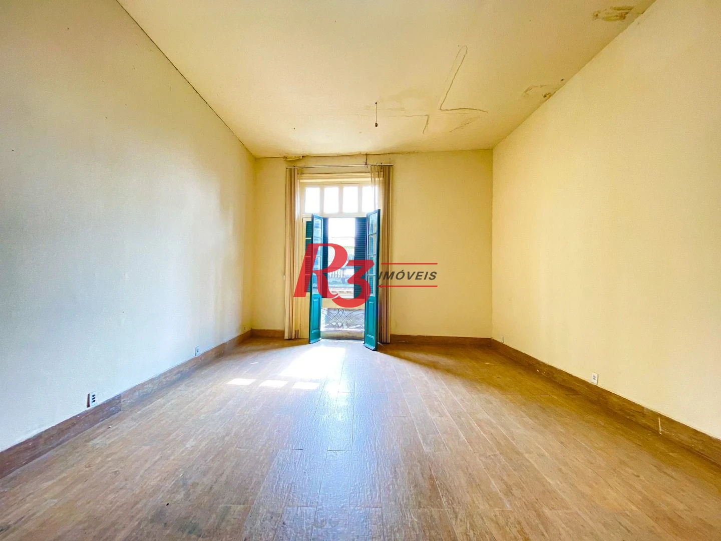 Sala à venda, 43 m² por R$ 250.000,00 - Centro - Santos/SP