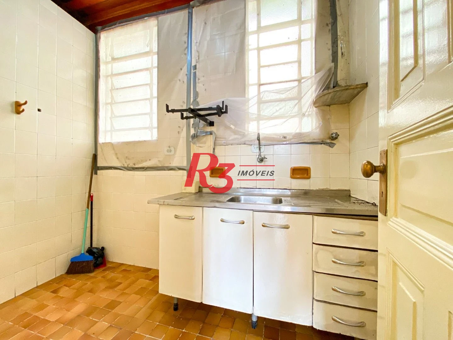 Sala à venda, 43 m² por R$ 250.000,00 - Centro - Santos/SP
