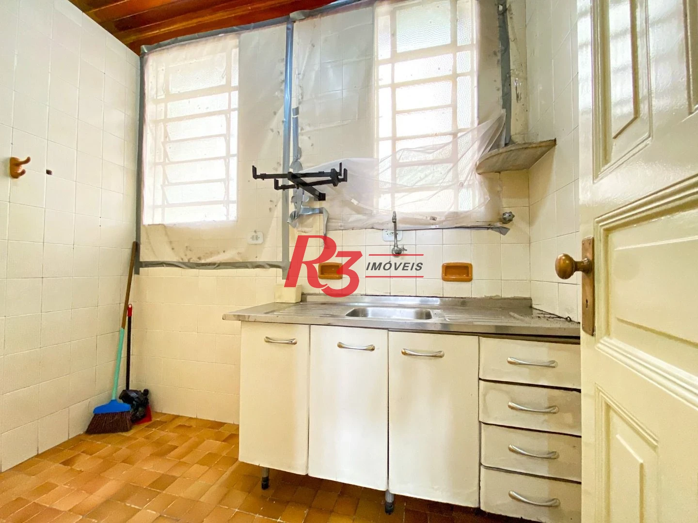 Sala à venda, 43 m² por R$ 250.000,00 - Centro - Santos/SP