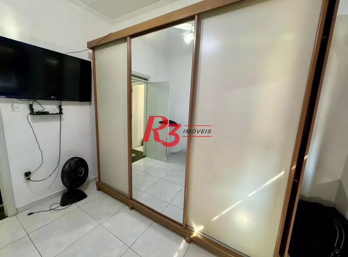 Sobrado com 3 dormitórios à venda, 126 m² por R$ 860.000,00 - Vila Belmiro - Santos/SP