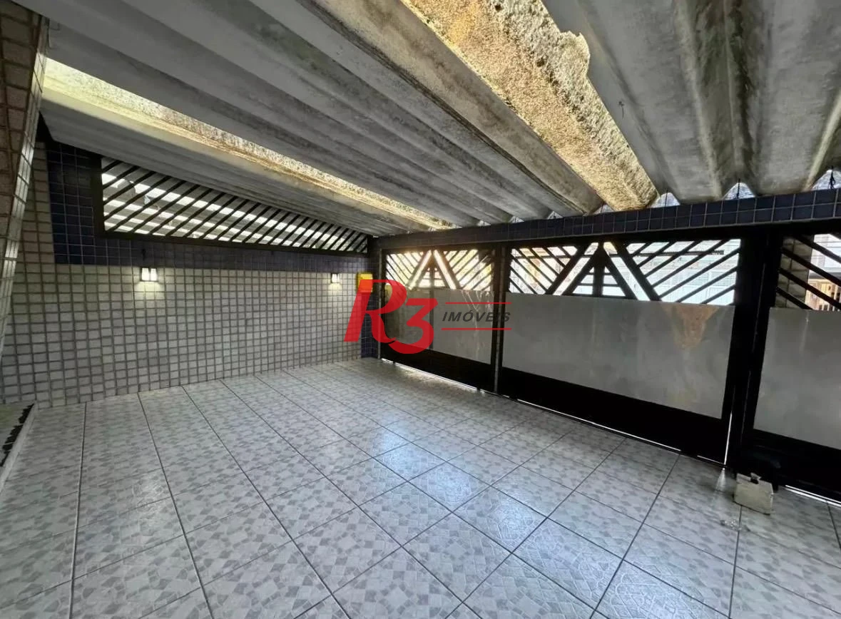 Sobrado com 3 dormitórios à venda, 126 m² por R$ 860.000,00 - Vila Belmiro - Santos/SP