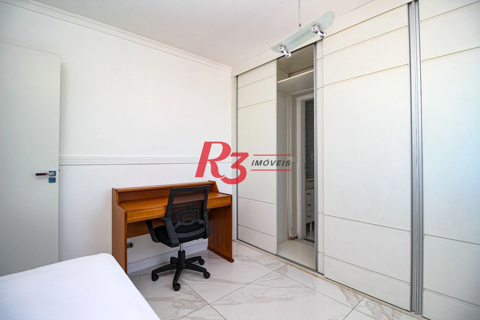Cobertura com 4 dormitórios à venda, 225m² - Ponta da Praia - Santos/SP